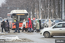 Директор школы в Перми пожаловалась мэру на перевозчиков