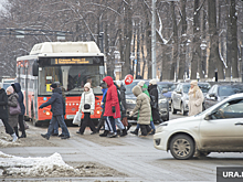Директор школы в Перми пожаловалась мэру на перевозчиков