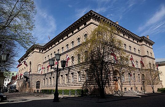 Депутат сейма Латвии предложил полностью прекратить выдачу виз россиянам