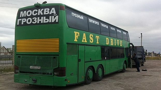 Воронежские полицейские помогли 55 пассажирам сломавшегося автобуса из Чечни