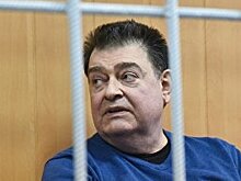 Суд арестовал имущество бывшего депутата Вадима Варшавского