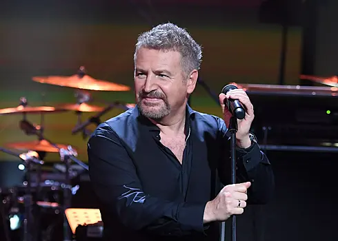 Стало известно, почему юбилейный концерт Агутина прошел без Варум