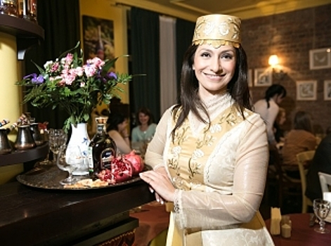 5 новых тортов для сыроедов от шеф-повара Гаяне Бреиовой