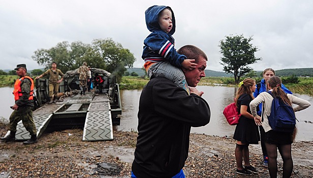 В Приморье открыли движение по восстановленному после тайфуна мосту без заключения о безопасности