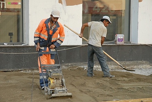 Бывший замглавы ФМС назвал сумму поборов с нелегальных мигрантов в России