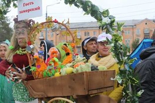 По инициативе Металлоинвеста в Новотроицке прошел праздник урожая