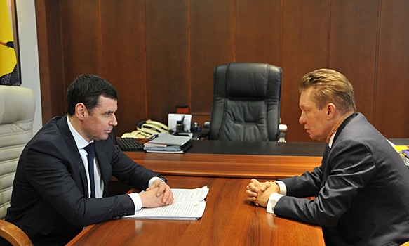Рогозин планирует договориться с "Газпромом" о загрузке двигателестроительных предприятий