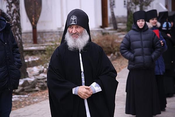 Бывшего схимонаха Среднеуральского монастыря оставили в СИЗО