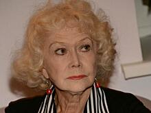 Светлана Немоляева хотела развестись мужем из-за романа с Эдуардом Марцевичем