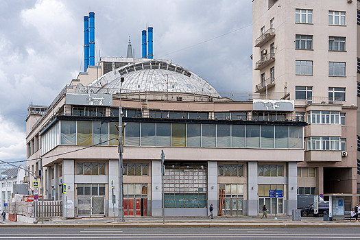 В столице отреставрируют памятник московского конструктивизма — кинотеатр «Ударник»