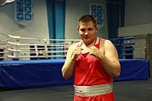Волгоградский боксер вышел в полуфинал чемпионата страны