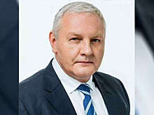 Депутат Колесников: народ живет неплохо, за закладками на такси ездит