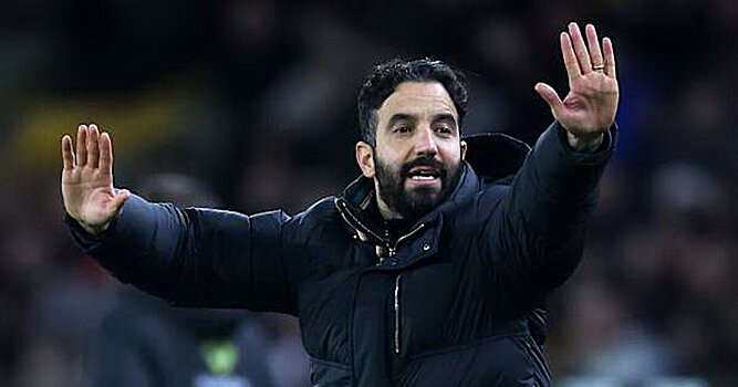 Джейми Каррагер: «Аморим не имеет права высказывать сомнения в тех, кто его назначил. Он недостаточно хорош для «МЮ» и едва ли достаточно компетентен для АПЛ»