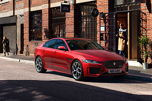 Объявлены цены на рестайлинговый Jaguar XE