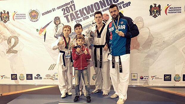 Золото, серебро и бронзу завоевали вологодские тхеквондисты на своем первом международном турнире