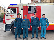 Тонущую в Егерском пруду женщину вытащили спасатели
