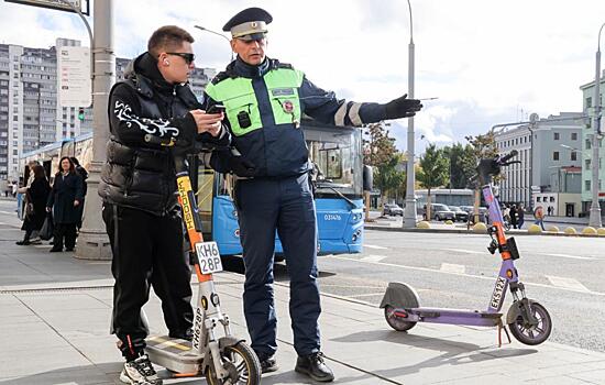 В СФ предложили ввести тестирование на знание ПДД для электросамокатов