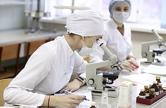 Врачам запретили онлайн-дипломы