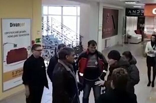 Выстрел со спины: после драки в ресторане парень оказался в реанимации