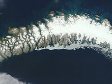 5 новых островов показались из-под тающего ледника