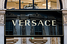 Versace лишился амбассадора и доверия китайских покупателей из-за географической ошибки