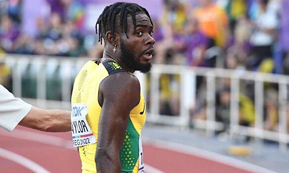 Ямайский спринтер Тейлор дисквалифицирован на 2,5 года за нарушение допинг-правил. Он призер ЧМ-2022 в эстафете