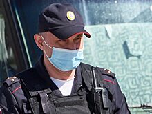 Челябинского депутата застали на вечеринке во время пандемии