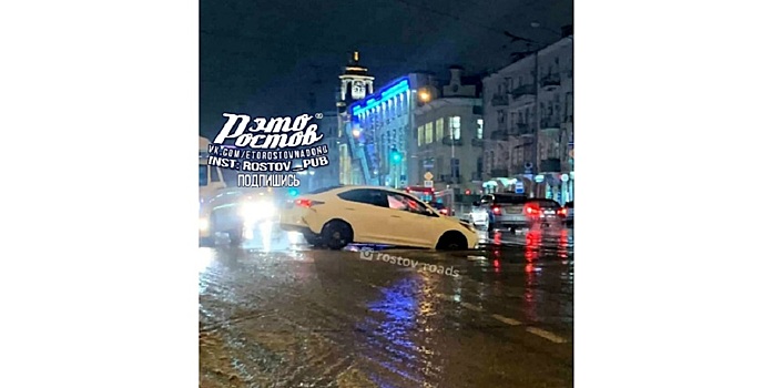 Из-за ухудшения погодных условий в столичном регионе водителей просят не выезжать на личном транспорте