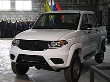 Автомобили УАЗ "Патриот" получают броню, "мангалы" и средства РЭБ