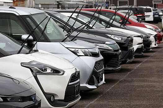 ТАСС: запасов автомобилей на складах в РФ хватит на 4-7 месяцев