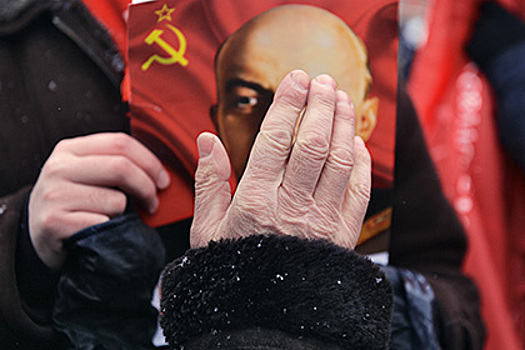 Коммунисты отказались возрождать советскую модель пропаганды