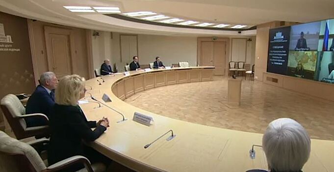 Специалисты считают, что самоизоляцию нужно продлить до 12 мая