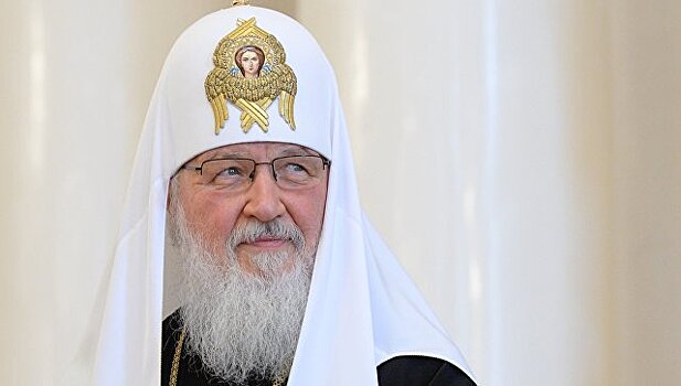 Патриарх Кирилл: Церковь использует древний "чин изгнания злых духов"