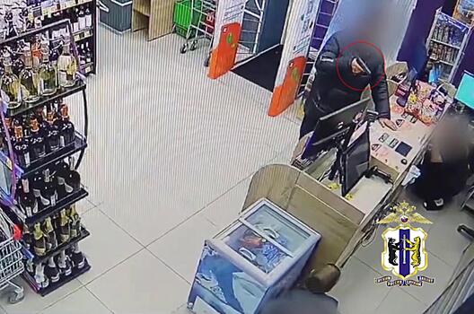 За разбой задержан житель Амурска ранее судимый за незаконный оборот оружия и угрозу убийством