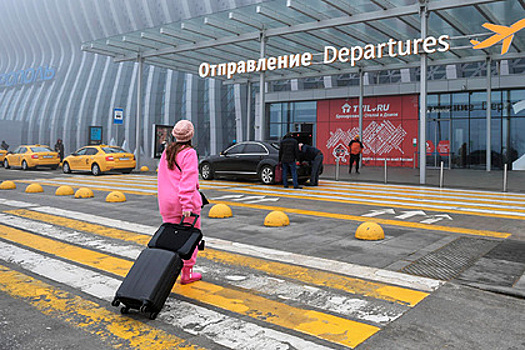 Перекрыли воздух. Европа закрыла воздушное пространство для самолетов из России. Как это отразится на туристах?