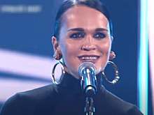 Певица Слава показала шикарный вид из окна новой квартиры