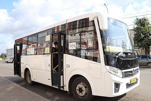 Пять низкопольных автобусов появилось в Сарапуле