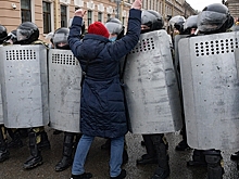 Полиция опровергла сообщения об использовании спецсредств на акции в Петербурге