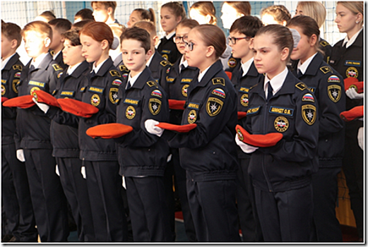 В Калининграде кадетскому классу присвоили имя местного пожарного
