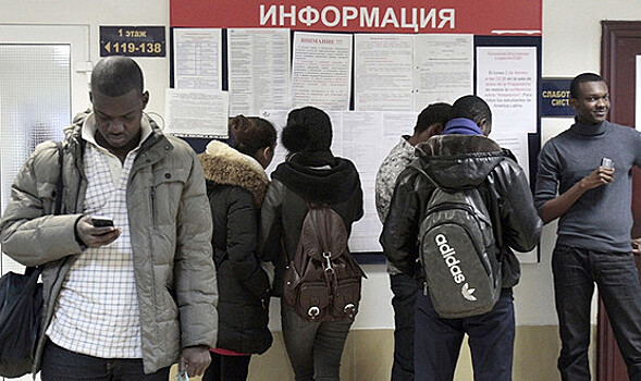 Сколько Россия зарабатывает на студентах-иностранцах