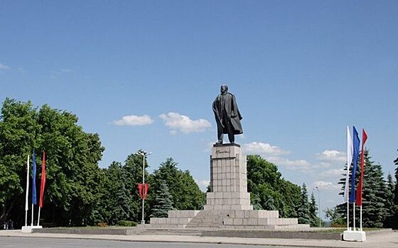 В Ульяновске отмечают 150-летие В.И. Ленина в режиме онлайн
