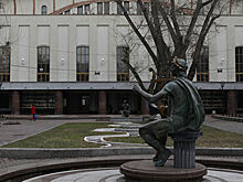 Театр Моссовета ответил на жалобы на спаивание детей