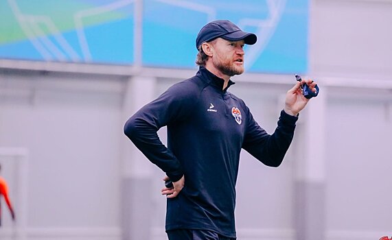 «Таролог мне не поможет, я сам прекрасно понимаю команду и футболистов» — тренер казанского «Сокола»