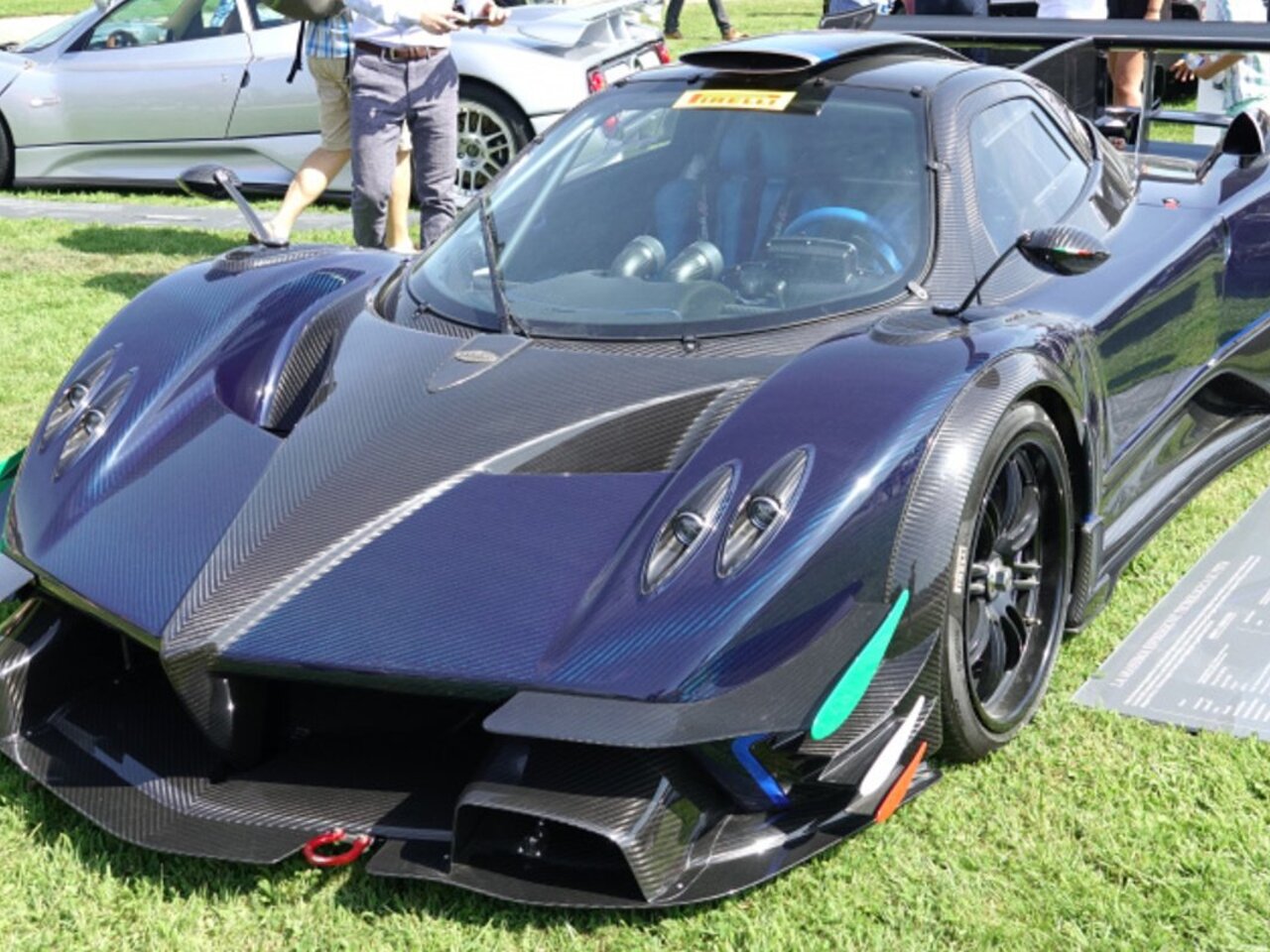 Интересная версия Pagani Zonda с огромным количеством опций - Рамблер/авто