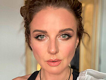 Выбывшая из шоу "Суперстар" Власова обвинила Соседова и Распутину в хамстве