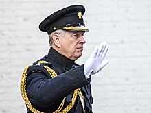 Принц Эндрю отправлял Эпштейну правительственные документы