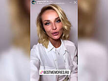 Полина Гагарина рекламирует курс фотографии своего бывшего мужа