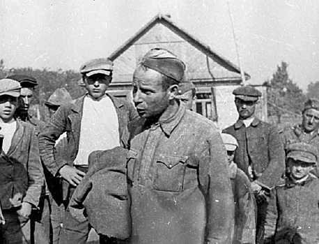 «Автоматчики»: как офицеры Красной Армии уживались в лагерях с ворами в законе