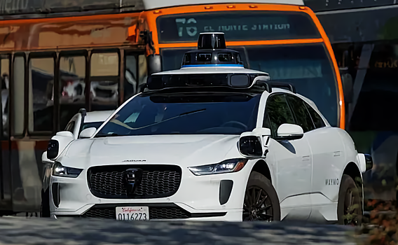 В США начали расследование из-за роботакси