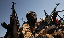 «Страна погружается в хаос»: эксперт о конфликте в Судане